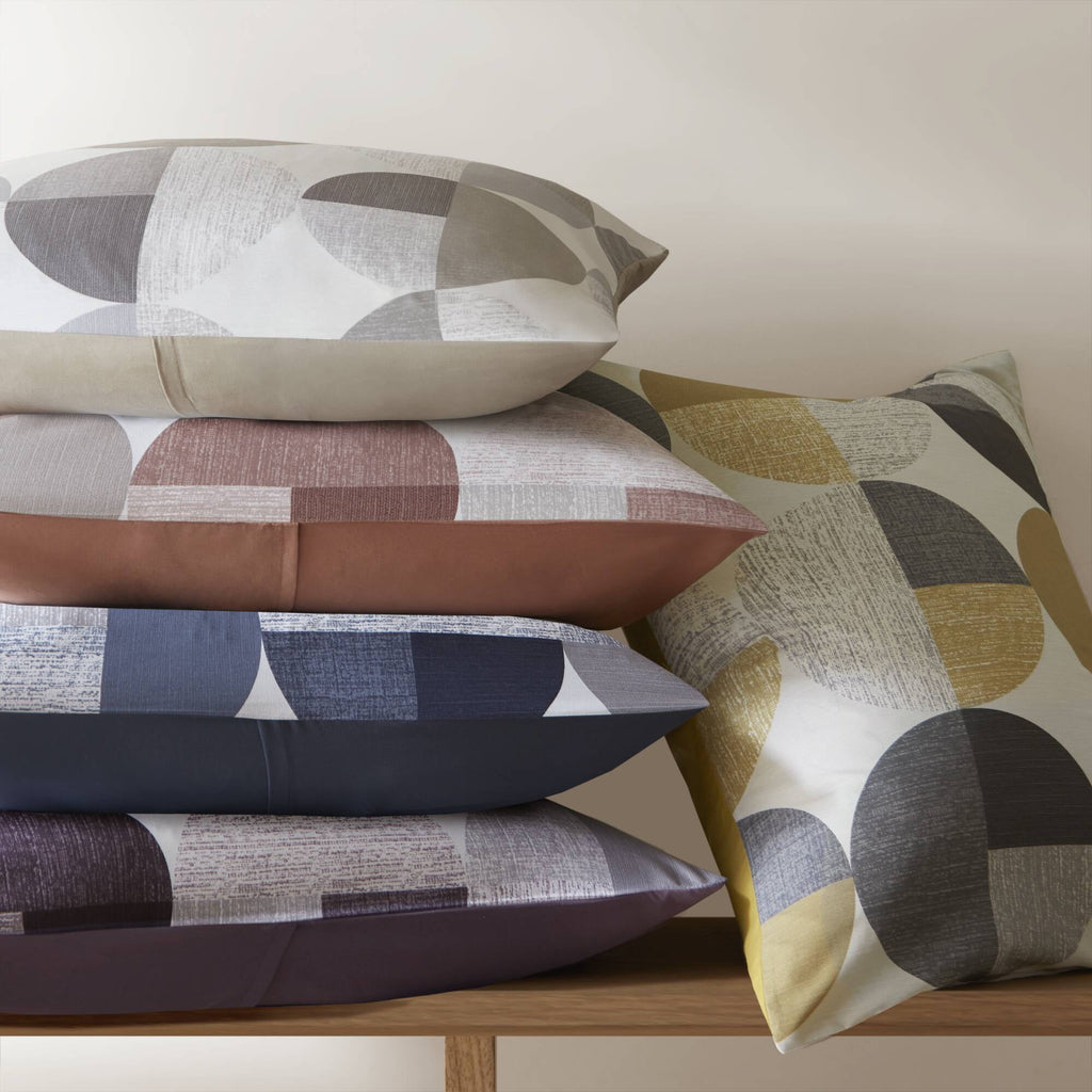 Regency Heights Queen Size Comforter Set, 9-Piece Bed in a Bag Queen, Round Geometric Print Bedding Comforter Set with Sheets, Yellow