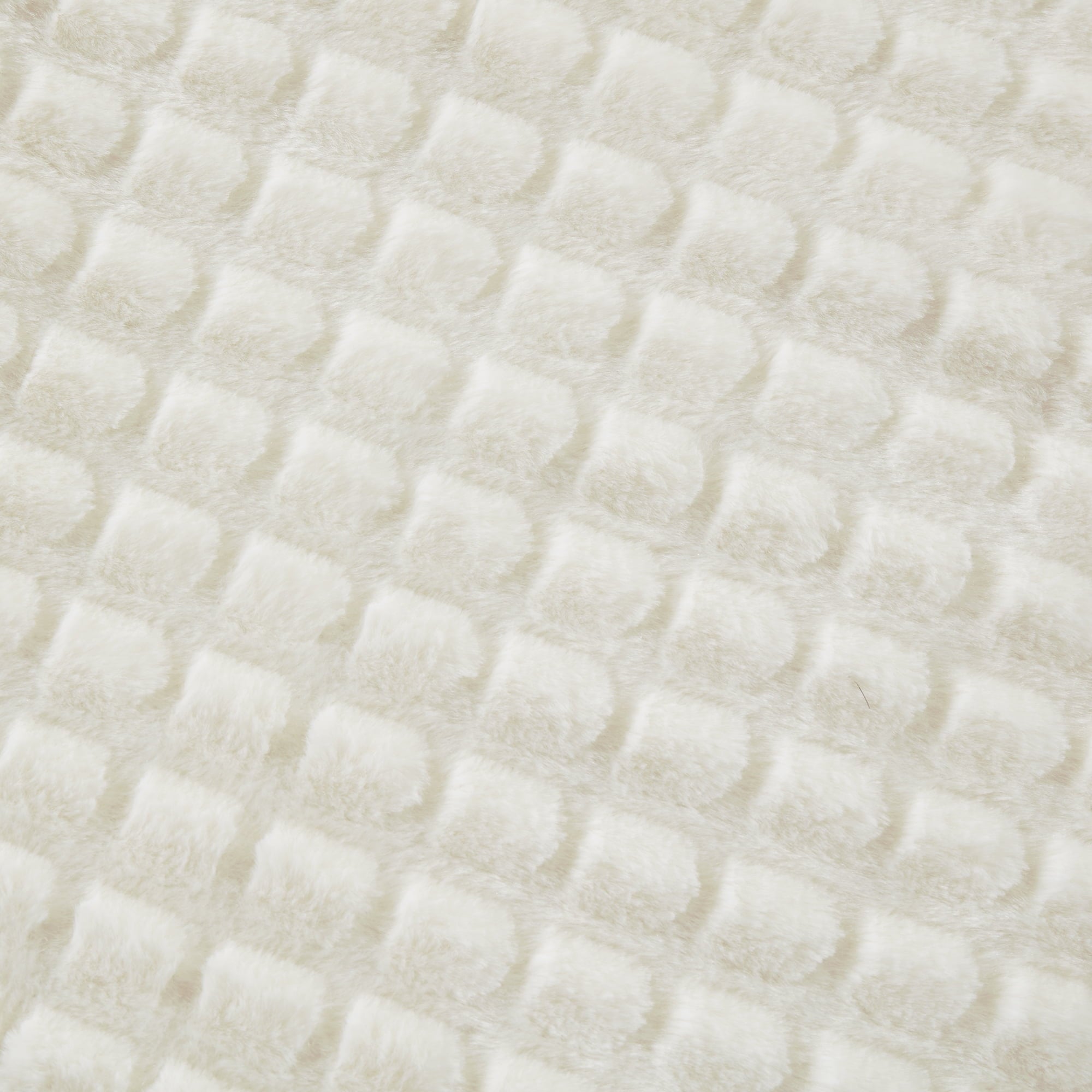 Mainstays 5-Piece Cream Cozy Plush Comforter Set, Full/Queen