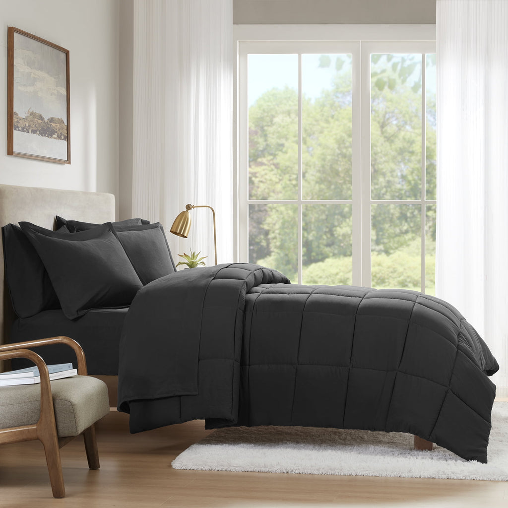 Mainstays 7-Piece Down Alternative Bed in a Bag Comforter Set, Black, Queen