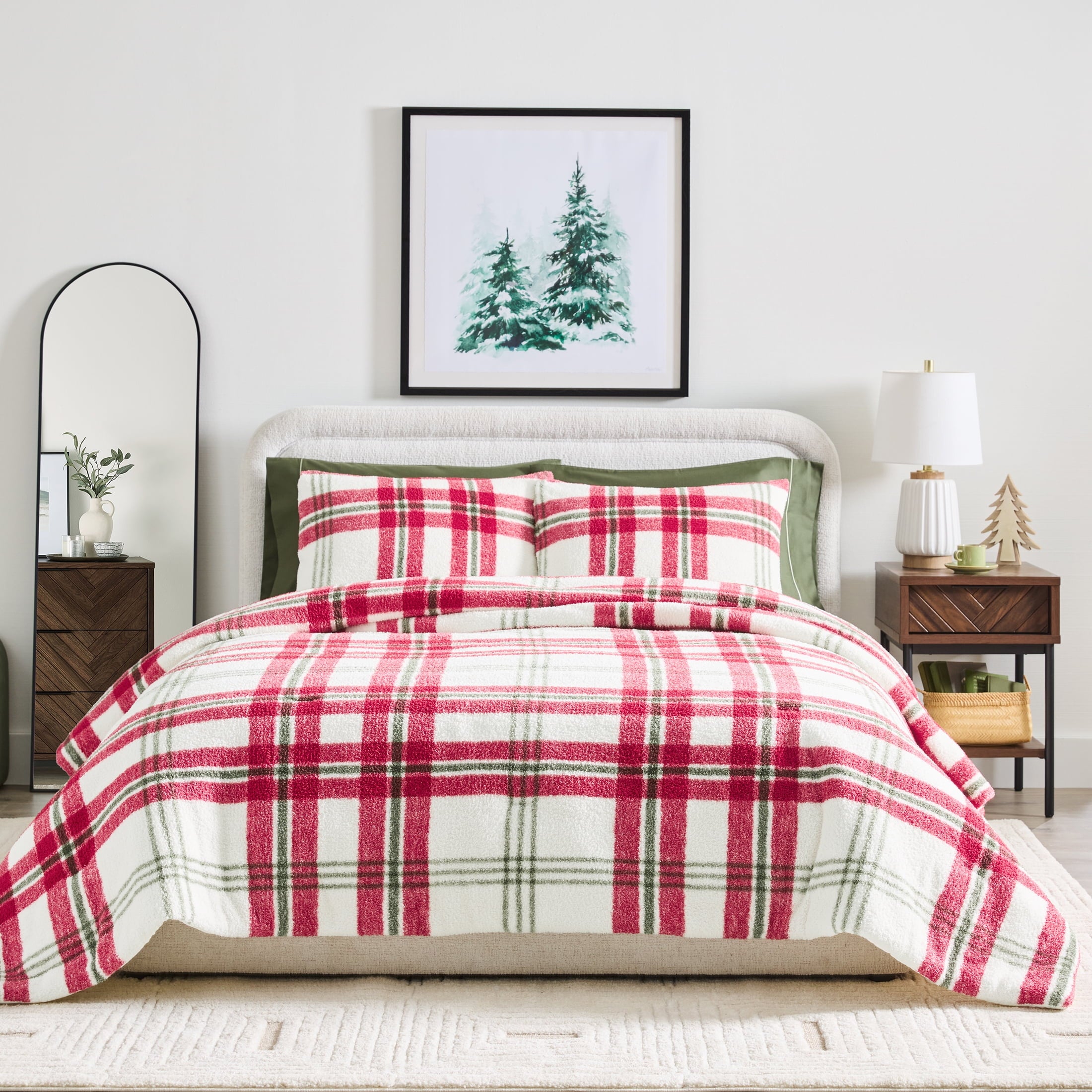 Better Homes & Gardens, Full/Queen, Comforter Set with Shams - Soft and Cozy, Red and Green Holiday Plaid